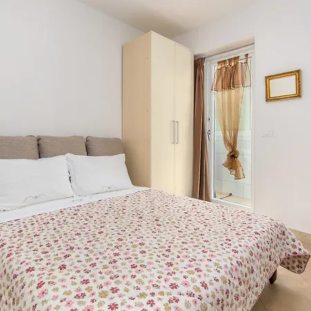 Riva Апартаменты